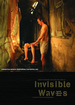 ���κ���